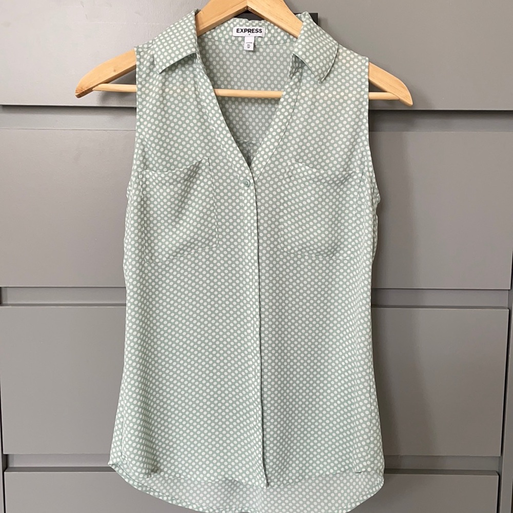 Express Sleeveless Blouse